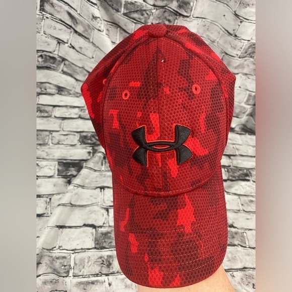 Under Armour Youth S/M Red & Black Baseball Fitted Cap - Picture 6 of 7